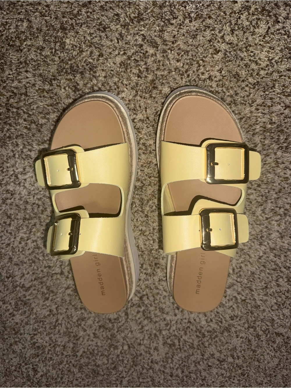 Madden Girl Yellow Sandlas with gold buckles